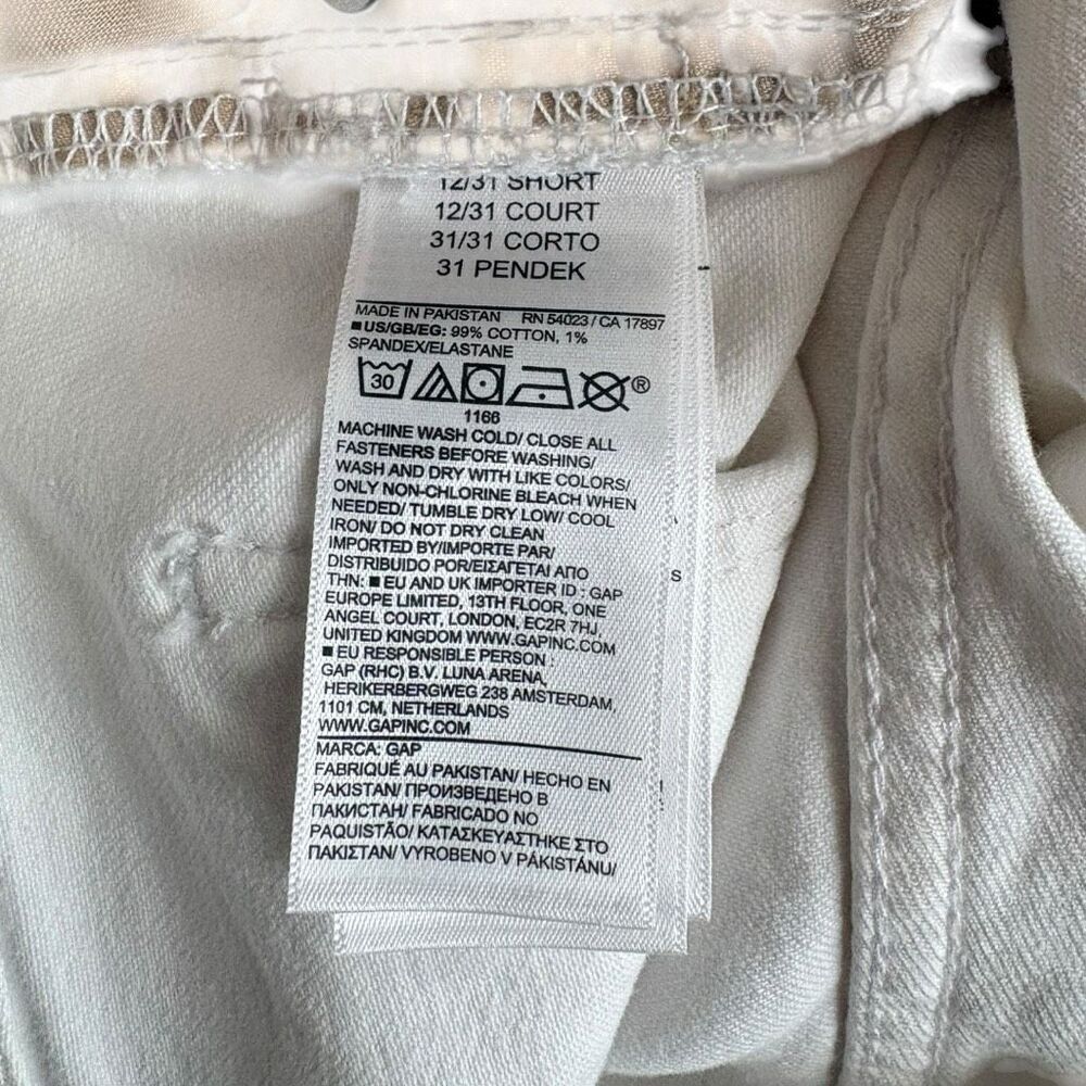 GAP ‘90’s Straight White Jeans Size 12 or 31 Short - Picture 7 of 8